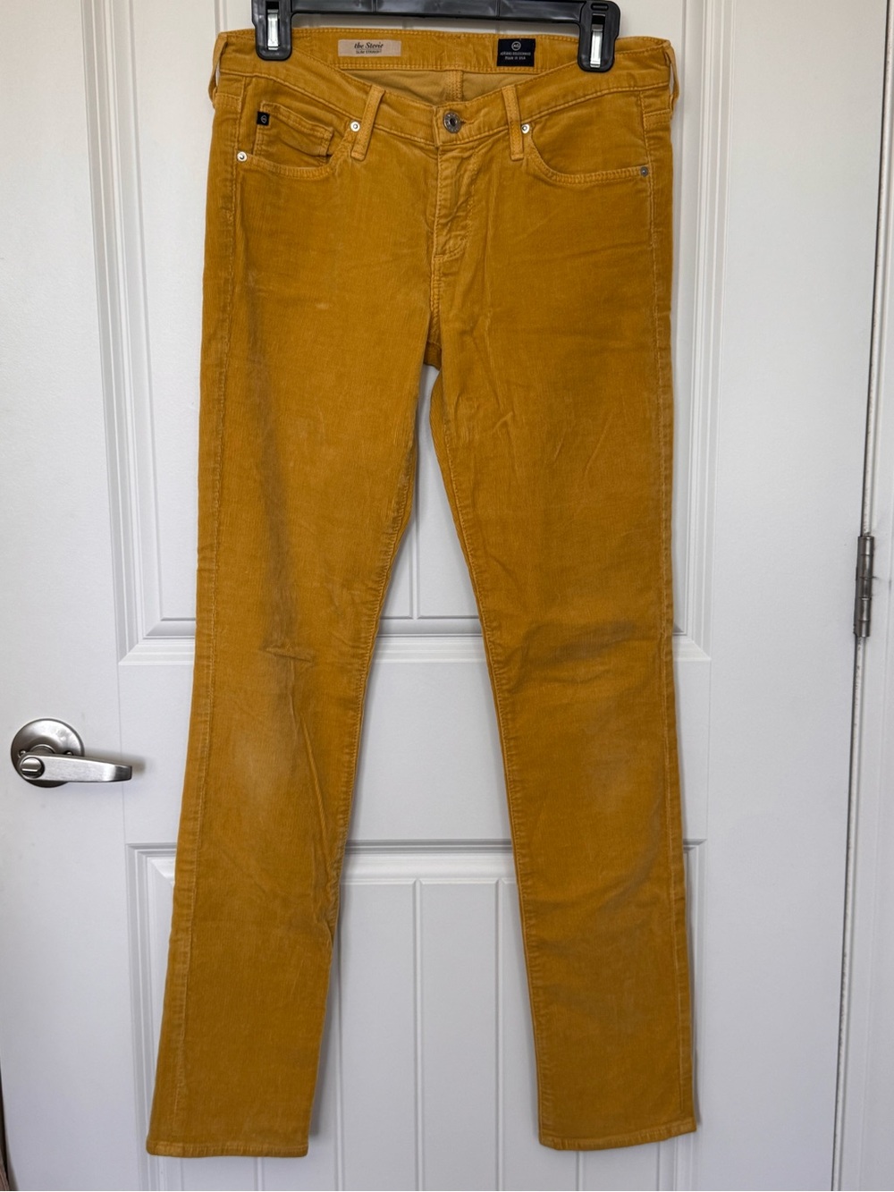 AG Adriano Goldschmied The Stevie Slim Straight Corduroy Pants 27R USA